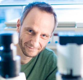 Professor Jacco van Rheenen